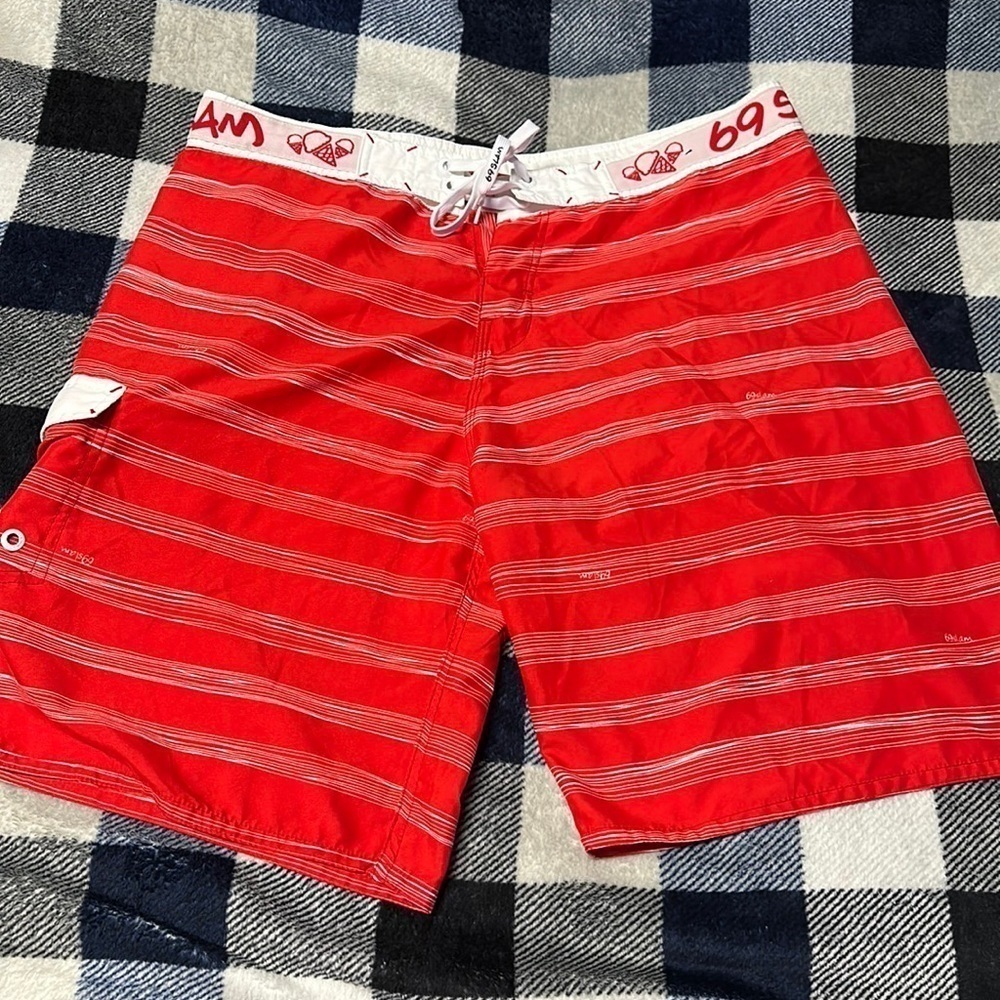 MENS 69 slam board swim shorts size 38 new ice cream